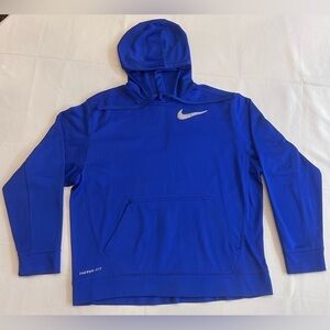 NIKE Men’s Therma-Fit Hoodie Sweatshirt, Size Medium.